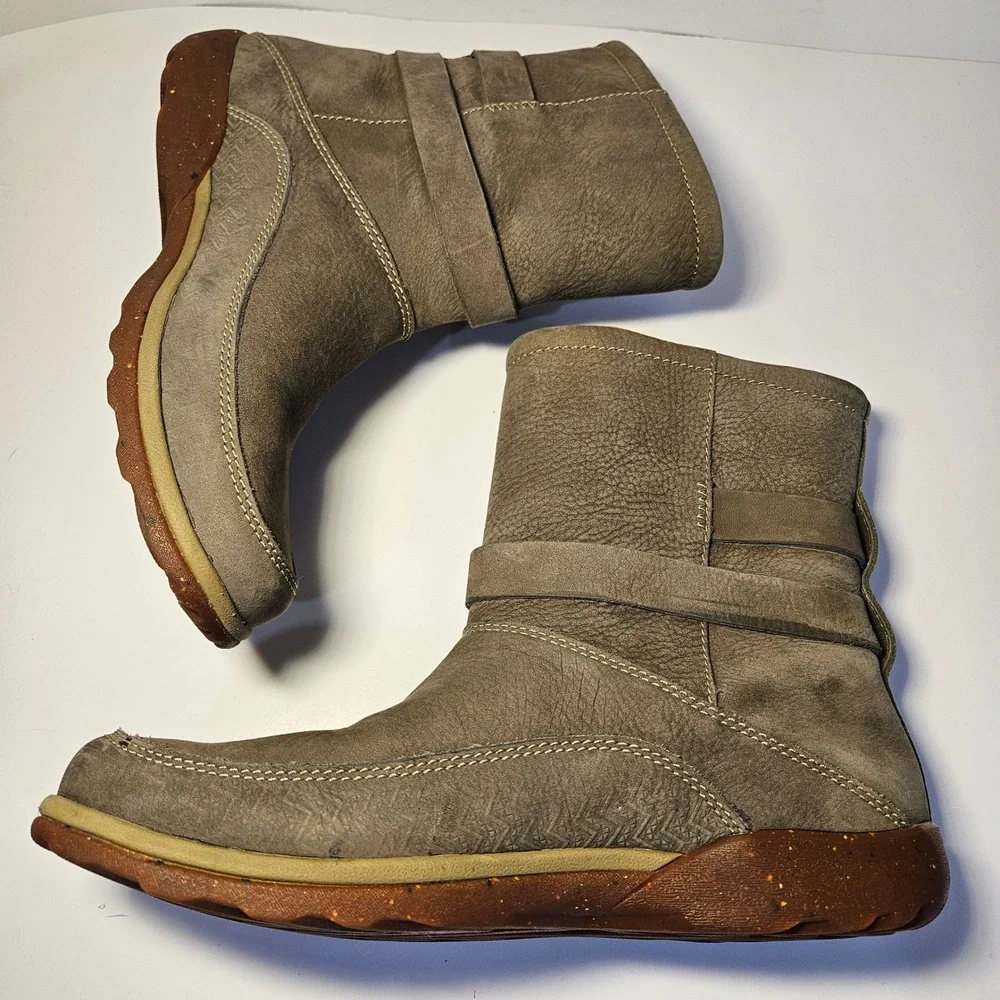 Chaco Hopi Sandstone Womens 8 Leather Wool‎ Mid Calf Buckle Boots Taupe